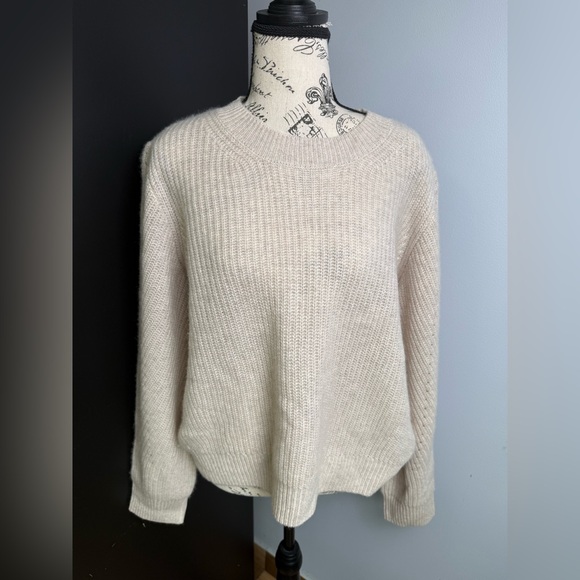 Aqua 100% cashmere sweater NWT Size XXL